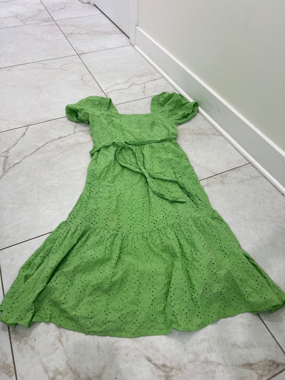 Draper James Green RSVP Eyelet Square Neck Puff Sleeve Midi Dress Size M